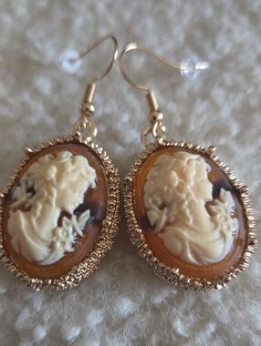Gold-Tone Amber Brown Cameo Dangle Earrings - Matches Pendant